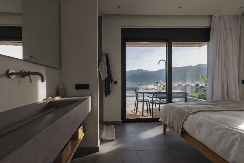 Master Bedroom 4