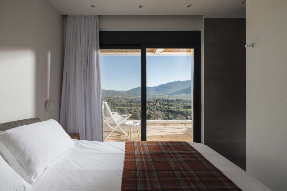 Guest Bedroom 2 (1)