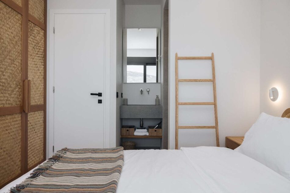 Guest Bedroom 3 (1)