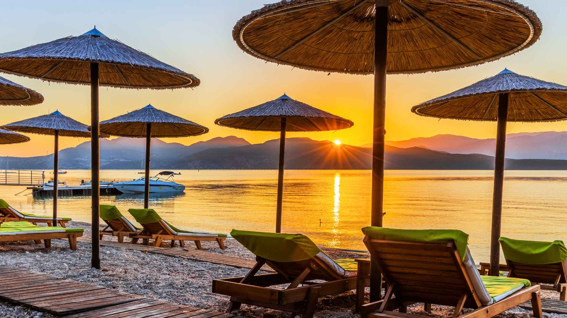 Paleros Family-Friendly: The Ideal Destination for Family Vacations in the Ionian Mainland